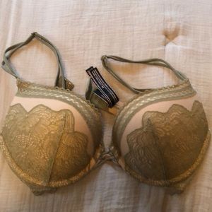 Victoria’s Secret Bra